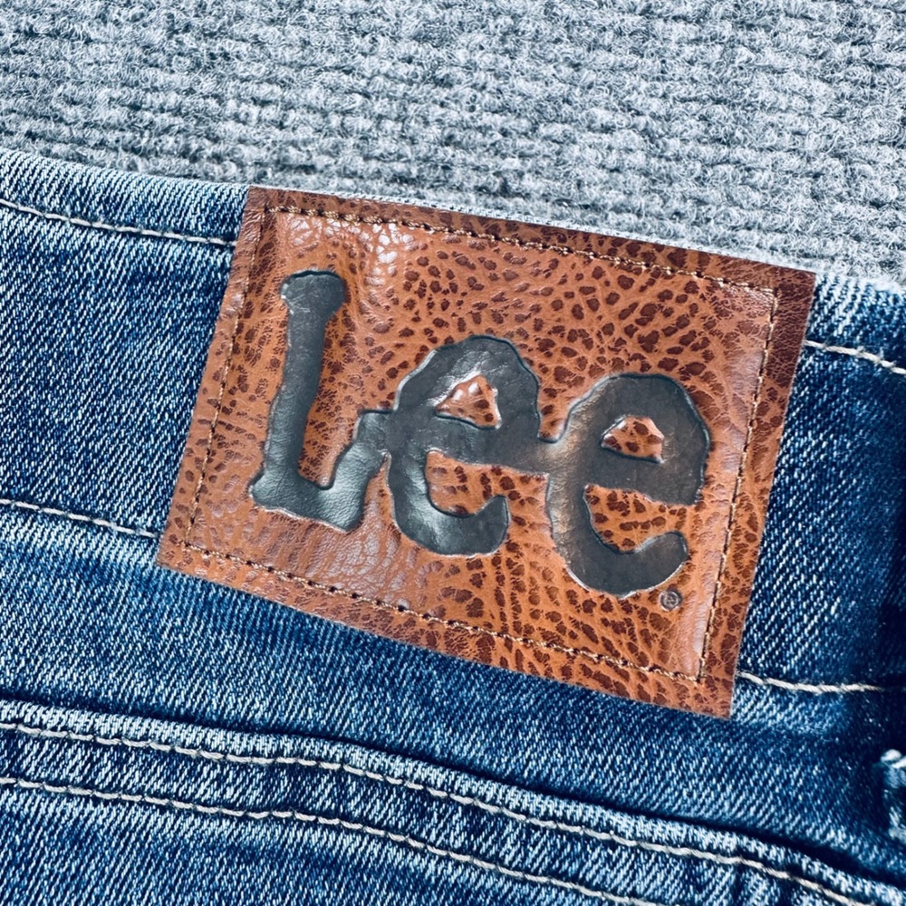 Lee Extreme Motion MVP Straight Fit Tapered Leg Blue Jeans Men's 46x32 LTCH58811 - Picture 7 of 11